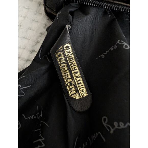 Geoffrey Beene handcrafted leather bag - Picture 13 of 16